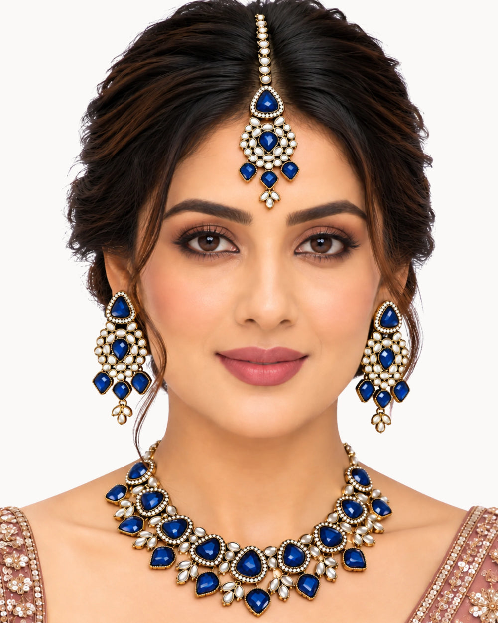 The Royal Sapphire Kundan Set