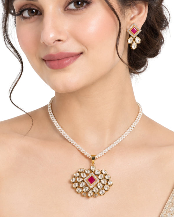 Royal Kundan Bloom Pearl Set