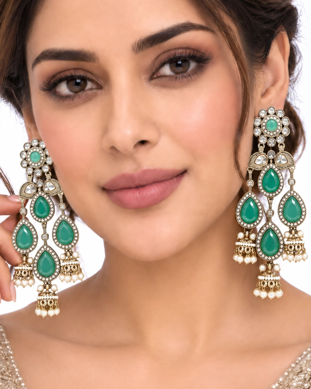 Royal Mint & Pearl Chandelier Drops