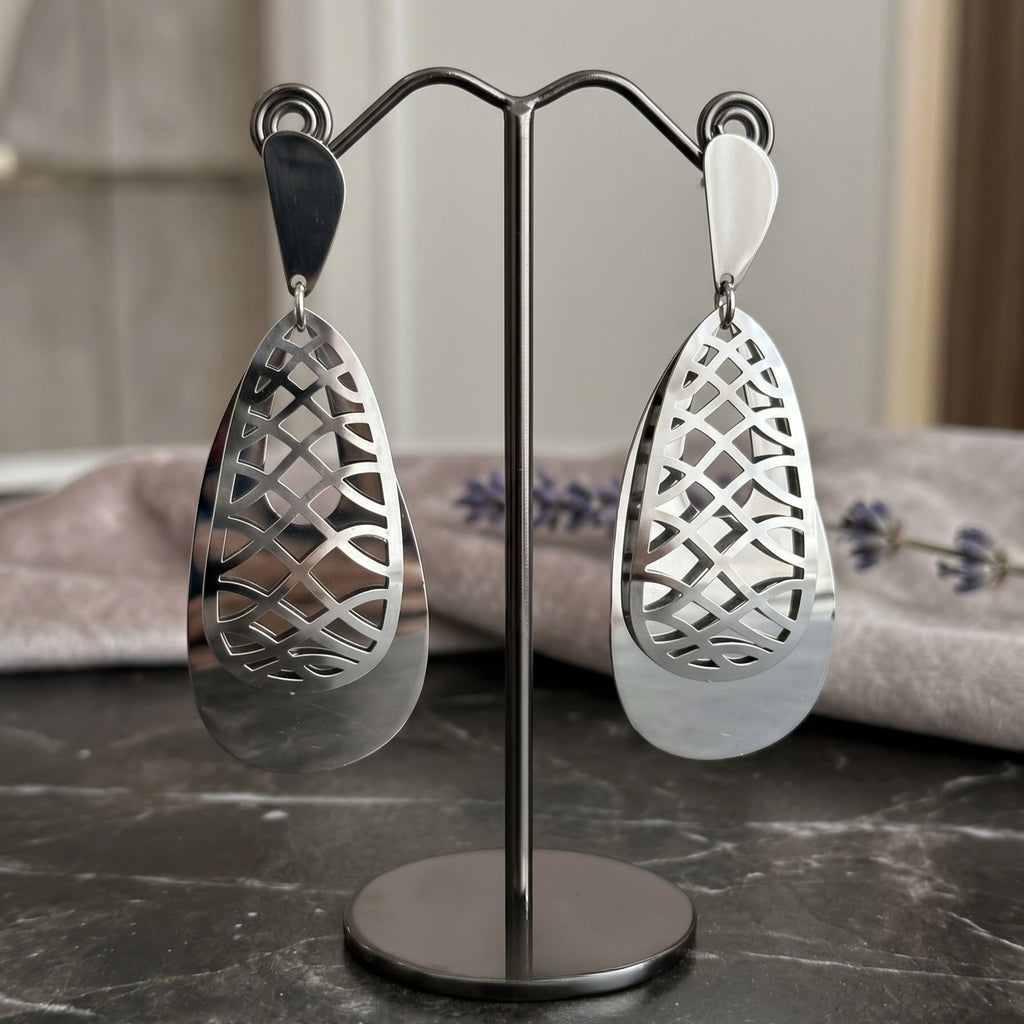 Silver Mesh Statement