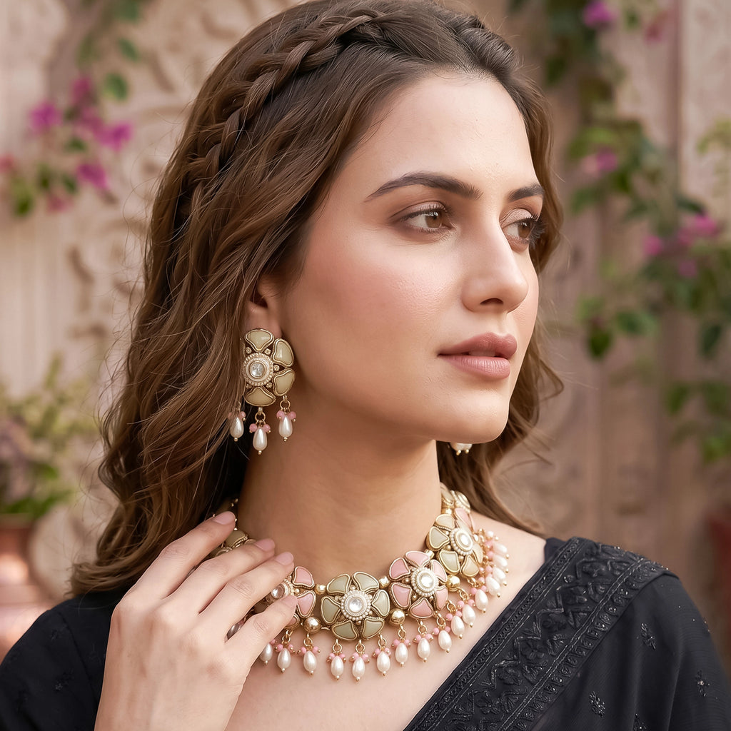 Noor Petal Floral Necklace