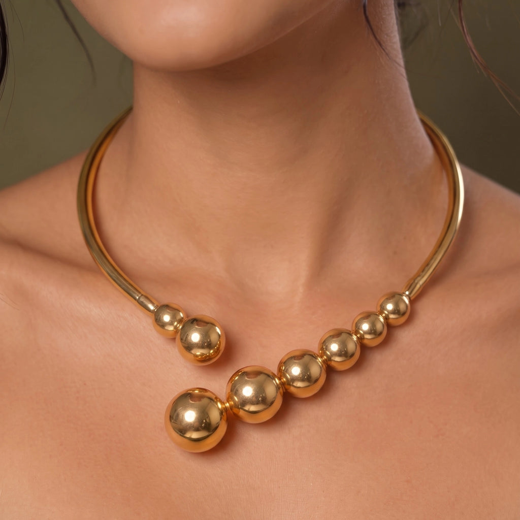GOLD BEADED NECKLACE