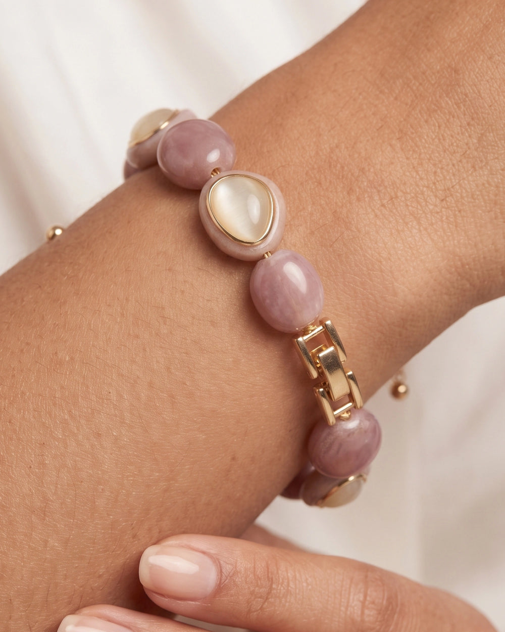 Blush Pebble & Opaline Link Bracelet