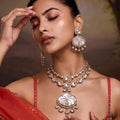Snow Lux-Opara