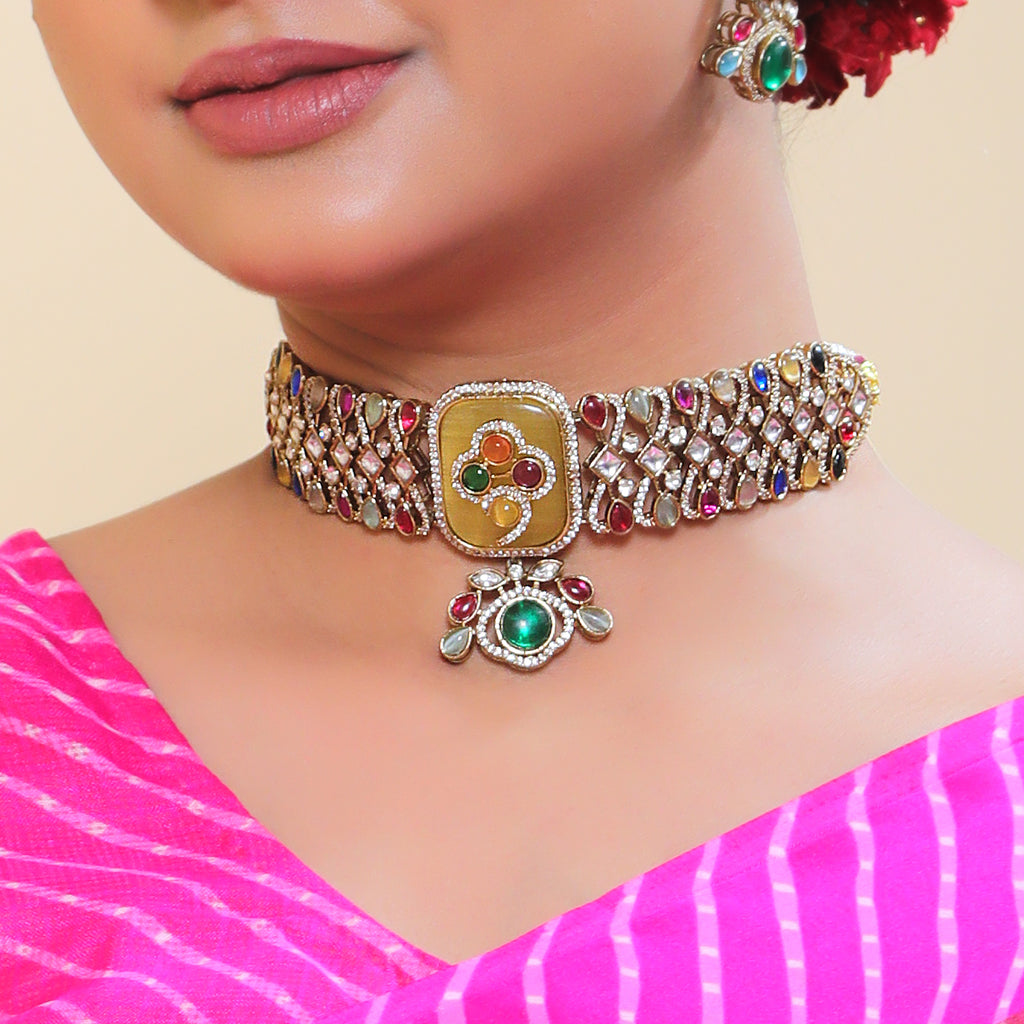 The Solstice Oasis Choker