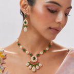 Emerald Pearl Royale Necklace Set