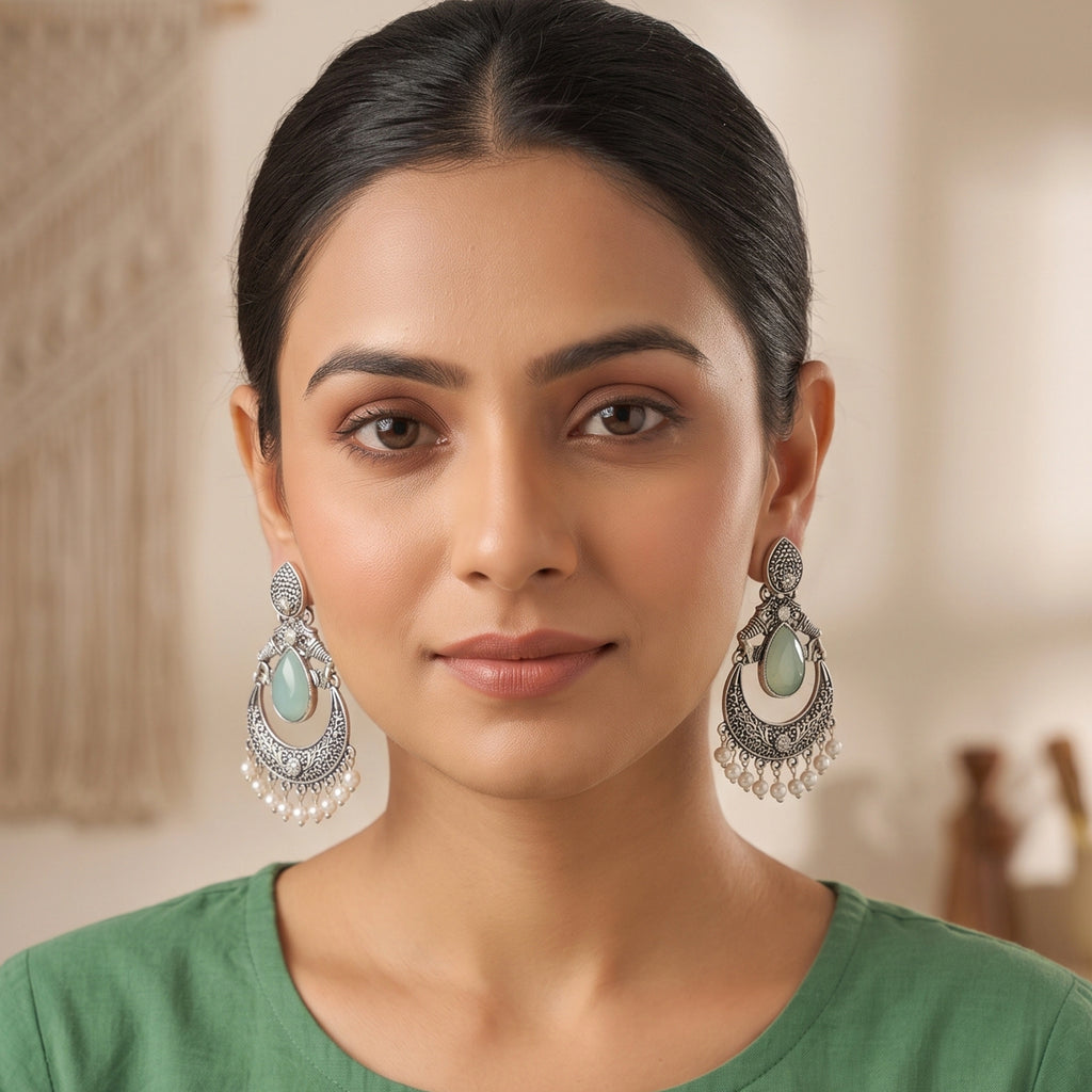 Celeste Pearl Chandbali