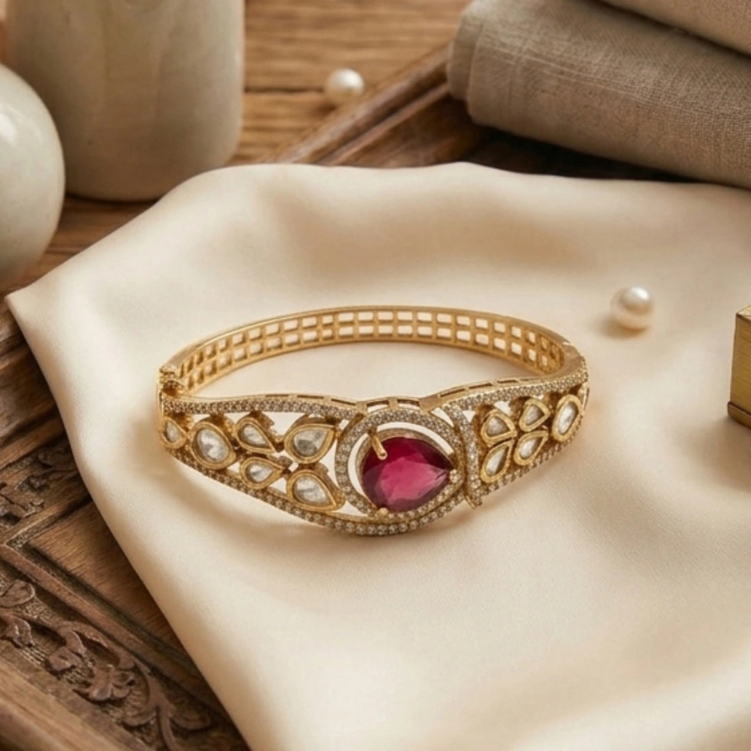 Ruby Luxe