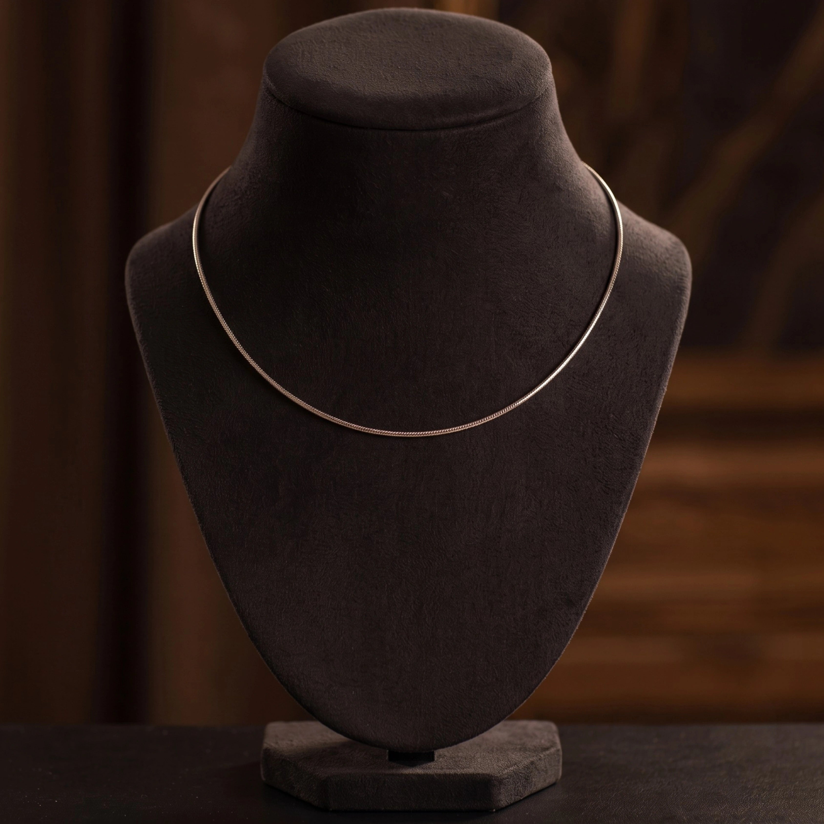 MINIMAL SILVER CHAIN