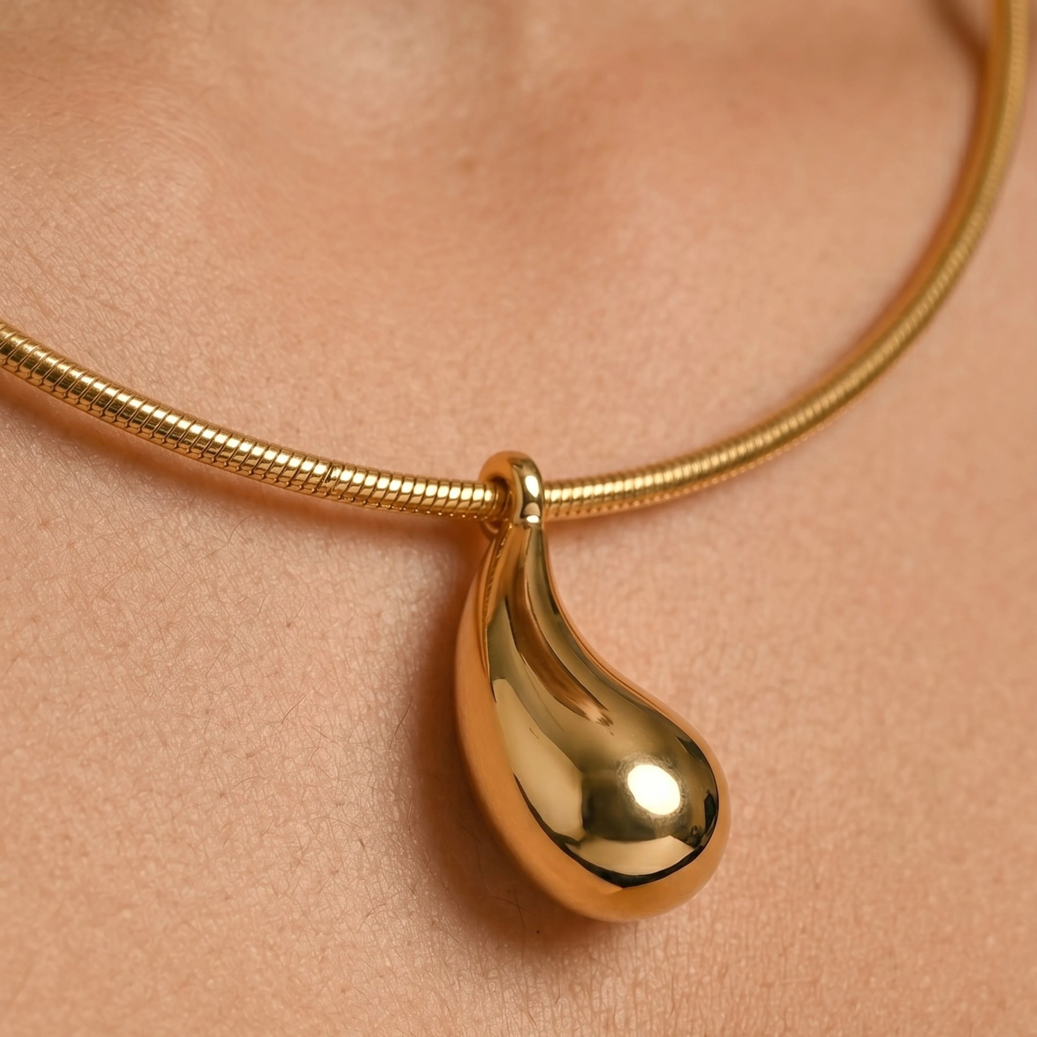 Golden Drop Luxe Pendant