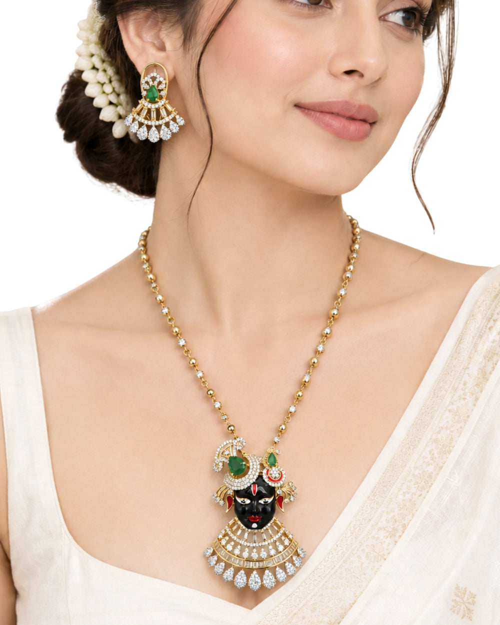 Eternal Devotion Emerald Enamel Set